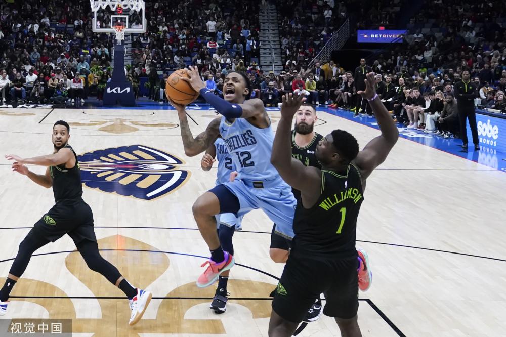 年轻球员或 年轻球员或