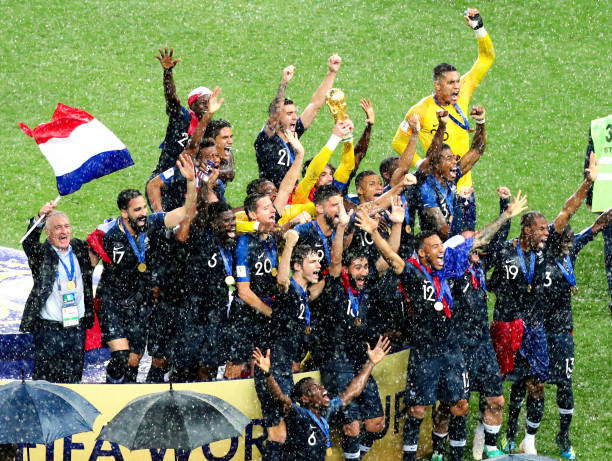 这不仅是她 这不仅是她