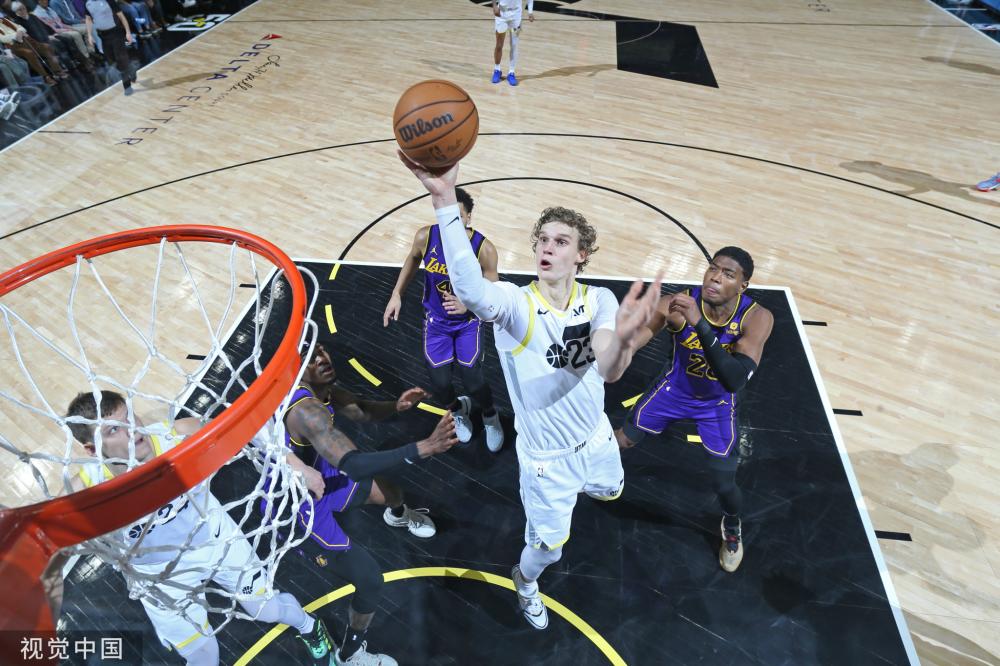 篮球——CBA常规赛：浙江稠州金租胜深圳马可波罗.